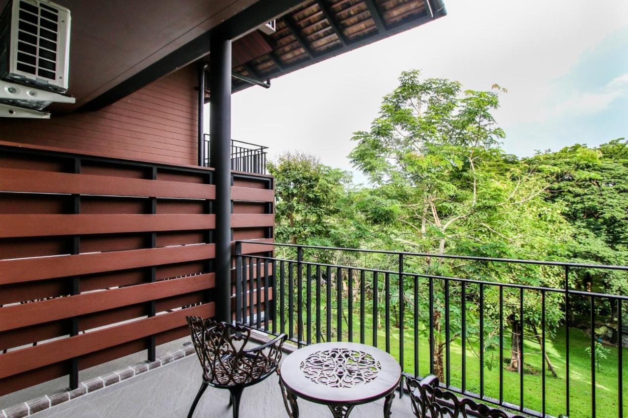 Rain Tree Khao Yai Hotel Пакчонг Экстерьер фото