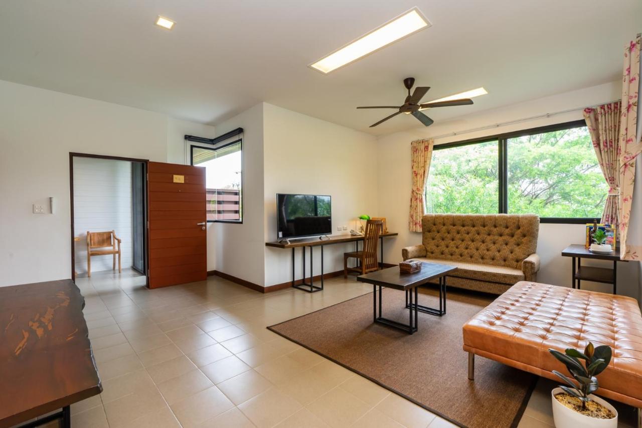 Rain Tree Khao Yai Hotel Пакчонг Экстерьер фото